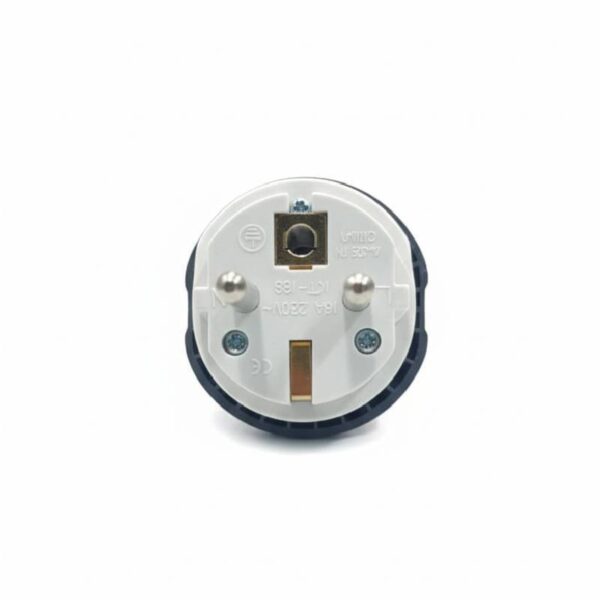 New-Project-44.jpg Adaptateur 16A / 2500W BEETRO LA330